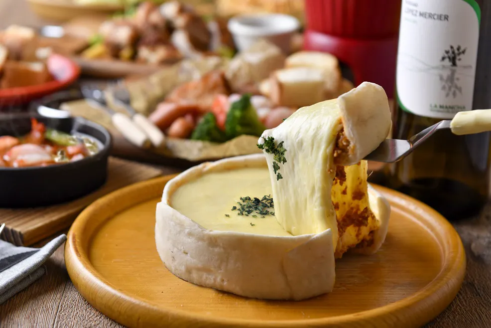 公式】シカゴピザと溶岩ハンバーグ 大宮ガーデンファーム 大宮店